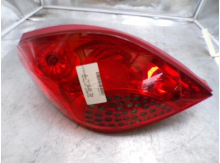 108461312-957ca934-1fc6-491b-b814-7212f029042e-Piece-108461312-Feu-arriere-principal-gauche-6350CE-PEUGEOT-207-PHASE-1-CABRIOLET-16i-16V-b79cd656150e36581e2dbcd5667087c4d2b621740f5d70d731984f3fc56891a2_m.JPG