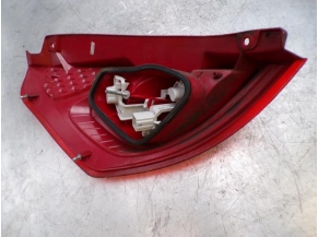 108463157-b5682eef-73aa-4eb5-8032-aa1ffb7775ab-Piece-108463157-Feu-arriere-principal-droit-1709552-FORD-FIESTA-6-PHASE-1-14-TDCI-8V-TURBO-5e75ea2427f7c7a4f4c8cb3757f1a4aa8001e25c79bbd79eede1f988e1945335_m.JPG 2