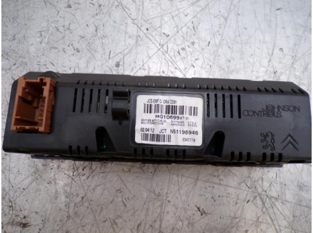 108464926-4bd157a0-02c6-47e5-80e5-d3f8378859d1-Piece-108464926-Afficheur-9821851780-CITROEN-C3-2-PHASE-1-14-HDI-8V-TURBO-0f27aa4973b096fa970fb637070c91b64a7a2d4397b2138b32cb4f4f99399e4e_m.JPG