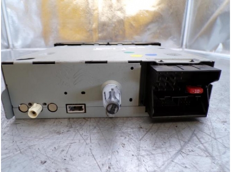 108464929-585adde9-0be4-43fd-a4fc-cf9994513c6d-Piece-108464929-Autoradio-CITROEN-C3-2-PHASE-1-14-HDI-8V-TURBO-13cdf542f1726933607f850f1c0696e2cda059d4c0a437985c4a662946a90bab_m.JPG