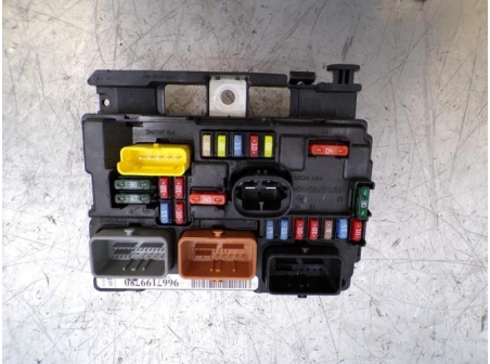 109266635-89c4e912-f3c9-4ded-9ec8-00513f946477-Piece-109266635-Boitier-servitude-moteur-CITROEN-C3-2-PHASE-1-14-HDI-8V-TURBO-ed41866e88d4712298bd6935f92b5c64441eb22ffc59690b56599209343dbe9a_m.JPG