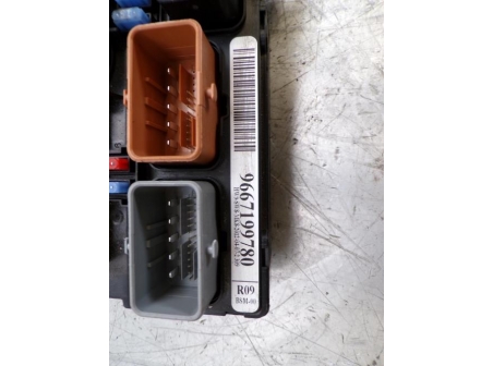 109266635-1fa7b683-9726-4134-91c8-b6e78d08450c-Piece-109266635-Boitier-servitude-moteur-CITROEN-C3-2-PHASE-1-14-HDI-8V-TURBO-184c77f88a0e09c588008bdbb5e8c9198025001f7e52d3e3937e8832a89f93c1_m.JPG