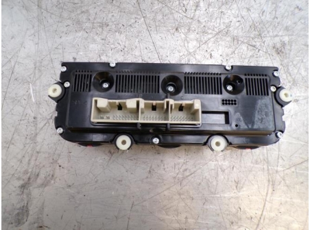 109331231-b124e158-7424-428a-b12e-a97bcb45a5e3-Piece-Commande-chauffage-VOLKSWAGEN-3a2498781cedc88d04c3f30596cf7ad6fc52143894087e501bfe3f412cb4dadd_m.JPG