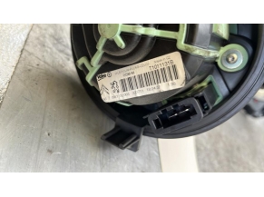 109334538-e5526e21-8f16-4258-b264-f002684df458-Piece-Ventilateur-chauffage-CITROEN-594a147c8ba9bc3bf3729772bae66d860ad9e38d11fc99d2c1a3036304d9d7b0_m.jpg 2