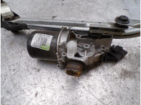 109496281-21960f0f-f956-4965-9107-7c495fe506e5-Piece-Moteur-essuie-glace-avant-RENAULT-09e6d9387abe878047ff65d2936161ad2dea5473a6e5ba0c4308cda04d36fdd7_m.JPG