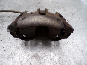 109557584-871c6208-2a63-43ca-a87d-1b96bda47d0b-Piece-Etrier-avant-droit-CITROEN-DS3-PHASE-1-16-HDI-8V-TURBO-efd0e98a87053e5b616ba5e913264109884a45441f1da689a20cd61b426d93b4_m.JPG 2