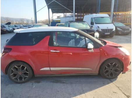 Vehicule-CITROEN-DS3%20PHASE%201-2012-eb8908a161426e5ba13c46cb5946ab698ebf144f33a47a6a0b9814a54db382f5_m.jpg