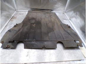 109584107-e5a5c72a-1703-4622-bbc0-55c1d4f94794-Piece-Cache-sous-moteur-RENAULT-4554fc33111d5122c09bc460ae96c5764e1fba71e7a664ba8b5f515669473af6_m.JPG 2