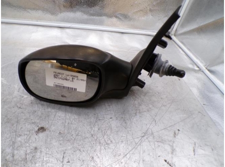 109249225-a241f667-4a41-4694-a529-1cb1627867bd-Piece-109249225-Retroviseur-gauche-8154JA-PEUGEOT-206-11i-8V-2f11a1f66f4728e577da6a88a2c56f2983b7cd443b65d6abaf4b5c2291b3e636_m.JPG