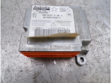109249708-3d39b109-a983-44be-9ae1-a88f3fd9d3b6-Piece-109249708-Boitier-air-bag-6545GT-PEUGEOT-206-11i-8V-984d78421941239248e6a03fd289dd50842911a43e9ef87f3a56ed220df645ec_m.JPG