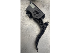 109667070-82e7302c-667e-4035-9294-ed99b46429b0-Piece-Pedale-daccelerateur-VOLKSWAGEN-c19e1d3db4d46ee365b26cd64be02862ea79b68b3268d4b5697dc691cdab3a07_m.jpg 2