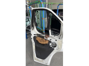 109690231-4f79b64a-2fb4-49e1-9775-0c6a81c04bb3-Piece-Porte-avant-gauche-FIAT-DUCATO-3-PHASE-1-9137e4f54dc55e6aed195d8dd2dbabc2cd0a64e5456e6571e16b83493d0e22f8_m.jpg 2