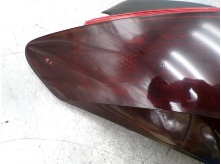 109588692-d56f1a50-75fe-4685-b0ec-d4b07e1d9072-Piece-109588692-Feu-arriere-principal-gauche-6350CV-PEUGEOT-308-1-Diesel-096bf802a54a646fa1ceca71584de10b417018a727b9c062095adb63bd6b928b_m.JPG