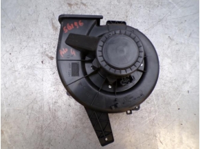 109746927-61881068-1b69-40a6-8365-279d4a826eb2-Piece-Ventilateur-chauffage-VOLKSWAGEN-4ae0189a9d02da628c1cbbaa3fb12ee946909f79c1c6c10c645a4eaf9ea2e31d_m.JPG