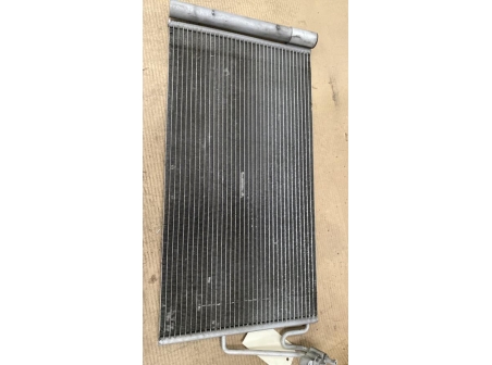 109751447-2b72ff7c-f601-49d9-bc16-4307e7676318-Piece-Radiateur-clim-MINI-MINI-2-R60-COUNTRYMAN-BREAK-b639196609fdb60562284c56f5d0e975436ab26da39acd27b8b2f8d5ce27a457_m.jpg
