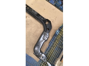 109754344-de282ef8-1326-4121-8690-53ea002f0989-Piece-Traverse-superieure-MINI-MINI-2-R60-COUNTRYMAN-BREAK-42ff05418b9204f3dee017c8dac99534d3a0803d2d53dcf1b14f82e5b9863c4c_m.jpg 2