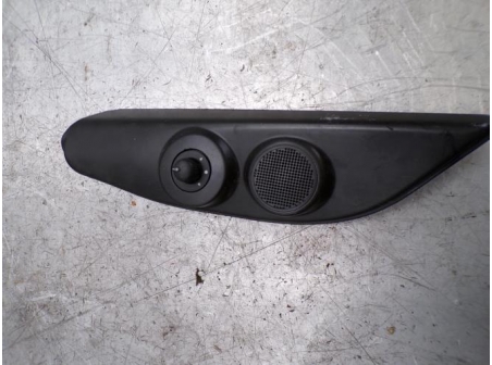 109818582-b61a3129-54a5-4ba0-973f-6964e4d7f970-Piece-Commande-retroviseurs-CITROEN-263885c0071046efc9a4a5279dbbb53fe2f06358b79f407bab5738ec26ea885e_m.JPG
