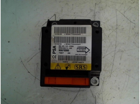 Piece-Boitier-air-bag-654671-9656700980-PEUGEOT-1007-Avant-Premiere-Dolce-Diesel-2b13cb97e566836a5ccf3c835fe0bfcd829305db666974127419fe584b325fe7.jpg