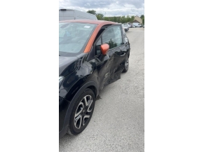 Vehicule-RENAULT-CAPTUR%201%20PHASE%201-2014-b46b0e34547648ac21d8661aa2a64b03fe4ad0833c5e2fea762dcf409b6b7615_m.jpg 2