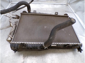 109923802-22524ef7-b5df-4f8b-9aef-0597244cd6b1-Piece-109923802-Radiateur-eau-clim-FORD-FIESTA-6-PHASE-1-125i-16V-f081439934d3ea029fb6e3fddc02650b420422260623ad6b8cb9daec3a7c52a4_m.JPG 2