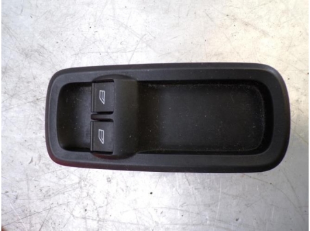 109925377-b1e5de5d-616d-4290-ab40-ac49f827a4ab-Piece-Interrupteur-de-leve-vitre-avant-gauche-FORD-33cfa40ff9e72de99f1d63d62e8d61cc732a9e46a47f8af4eb487658598e0fc7_m.JPG