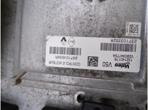 109939766-1a1305ec-72f7-4902-be3d-eb561aee39f2-Piece-Kit-de-demarrage-RENAULT-22d79b8a33543dfee1003f379259ee10668cd16165c9178a539b982f3d46d00e_m.JPG 2