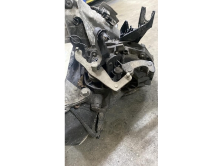 109942175-bdabc6a8-93f9-42f9-b604-c4b7819d2ee6-Piece-Boite-de-vitesses-RENAULT-CAPTUR-1-PHASE-1-f02593a193322cc5b96f6345f5f303ddb2689ad53300cc36051424a31156b10a_m.jpg