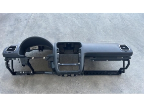 108829926-1a517576-4561-4fbb-bd84-93a2277c30ca-Piece-Tableau-de-bord-1Q1857001AE81X-VOLKSWAGEN-SCIROCCO-3-PHASE-1-COUPE-f7fbb7e9c7d0c1912972bb294c038cb27f4b4357fab53f51b677f0fb776bd2cf_m.jpg 2