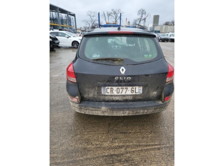 Vehicule-RENAULT-CLIO%203%20PHASE%202%20BREAK-2013-2f3122e5eb384cdfba9db3d9efec09020dbf13e9bab261bada53de22965d73ac_m.jpg