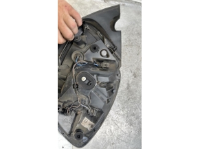 108824560-049af5f9-b6b9-4047-a435-7f14f61878ca-Piece-Feu-arriere-principal-droit-feux-265509696R-RENAULT-ZOE-1-4af73745a9e228de61ffbca2fb17ece10c4a3640d75890514774ddc8a63cc637_m.jpg 2