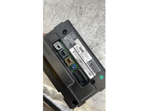 108825066-dc85c00d-8394-43d2-9ec7-0593b21351e1-Piece-Autoradio-281157989R-RENAULT-ZOE-1-5d01210c777d023f4f594434247f346a7a201d754d2a93c64a802244085e0d90_m.jpg 2