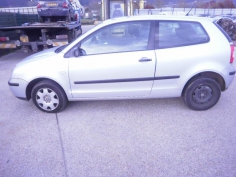 Vehicule-VOLKSWAGEN-POLO-V-(9N1)-POLO-V-9N1-.-1-2-2002-a6d894925e6a9111c891d41b96263c4f820382760044ea227a99607336f3031f.JPG 2