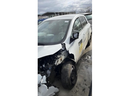 Vehicule-RENAULT-ZOE-1-2016-a8d59b44132ff286c8240f10ad3a9b394671a0fde5f839e1e49fd02a12c0655b_mtn.jpg