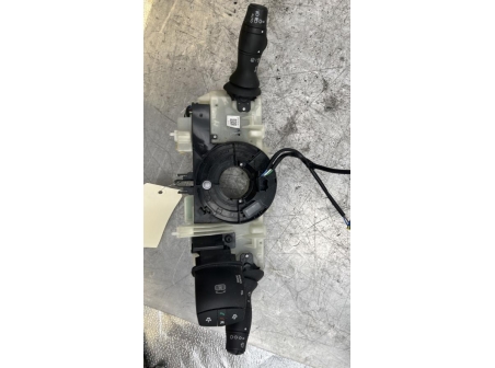 108821904-86d9f4ac-28e1-4b8d-a117-f08016df227c-Piece-Com-Bloc-Contacteur-TournantCommodo-Essuie-GlaceCommodo-Phare-RENAULT-d6dfe94426aa8336c973b95165f52207f272072679054ff35e4733f72854158c_m.jpg