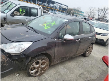 Vehicule-CITROEN-C3%202%20PHASE%201-2012-15b3d5315f44f946d35badfa5a38b70b7b0065b598e1b3662c02f2750f92ddcf_m.jpg