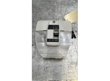 108819139-e39f1049-e441-461f-8f73-960418ced85e-Piece-Eclairage-de-plafonnier-MERCEDES-CLASSE-B-245-PHASE-1-37d78b2342106f9321643f3542afb2783479fc9061fa40a1b6e95dd97eff67f8_m.jpg