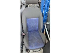 108454568-ae51b59e-fe81-4848-a3ac-1ee7c79761e8-Piece-Interieur-complet-1211430-FORD-FIESTA-5-PHASE-2-8b11f419cea286b23c9ab3c07540f8307a6e0b9a2e926c2b37bbbd2df1743860_m.jpg 2