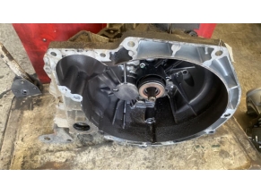 108455690-d856a4e6-248f-4f38-acb1-e22bb93c3361-Piece-Boite-de-vitesses-1561677-FORD-FIESTA-5-PHASE-2-6fb0174deb0096b96cd8f7a93760817b3bf246259c9132549ee90d7ef1507962_m.jpg 2