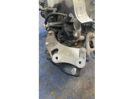 108400781-e82ca572-6577-49ea-81aa-b988d47b757b-Piece-Boite-de-vitesses-55566121-OPEL-CORSA-D-PHASE-1-5dca237a218d88125f4b9346c82e2edc0f3a23a4a700e16538ac42d109b94c1a_m.jpg
