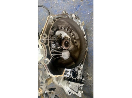 108400781-2678aaa5-072d-4456-9d1a-23718b933870-Piece-Boite-de-vitesses-55566121-OPEL-CORSA-D-PHASE-1-4ab0841c93bb28654db8214dc79d108d4879b005af08a3060c7d166b08b4cd95_m.jpg