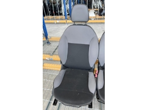 107941417-352f6415-1880-449e-8907-a65d97cd5535-Piece-Interieur-complet-0000884777-CITROEN-C3-2-PHASE-2-a41d659cb740cf4a661e4f6afcdc0b51caa0670e7d225f60783410c0e037ef00_m.jpg 2