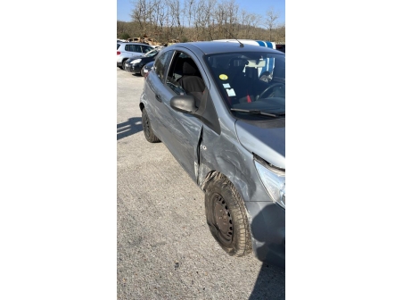 Vehicule-FORD-KA%202%20PHASE%202-2010-e6084eb799b3bcabd04db6bd8550acfdf43a057922fd640e753041558c1e2a5b_m.jpg
