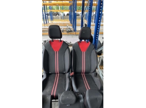 106137253-1773bf75-e790-4096-b8ef-8b85a051f566-Piece-Interieur-complet-OPEL-CORSA-F-331176422bf0e0b2b6cf8a0c44b653e9e727427262404f7d163ad98ac5ea9971_m.jpg 2