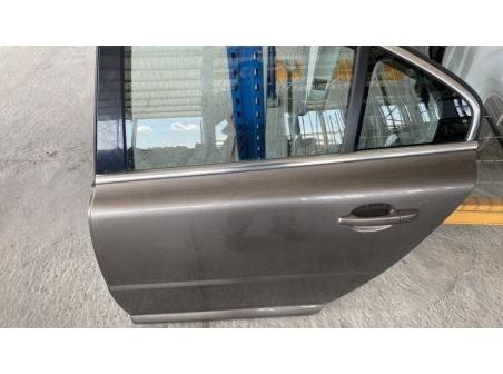 106138175-b89ec9e0-25cf-4990-8392-10a7fabbc1d0-Piece-Porte-arriere-gauche-31298713-VOLVO-S-80-2-PHASE-1-e46ebdb584ef26e99af94d171050c2ee2532f2df7e1b4cab64bdf329cf1cf9ea_m.jpg