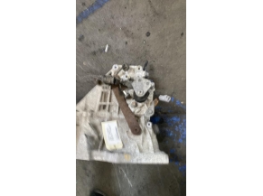 106138975-8a71445b-5639-4d2e-b462-eb3338ac0f37-Piece-Boite-de-vitesses-303000H012-TOYOTA-AYGO-1-PHASE-2-b44e9f4602ccfadd195d0eecdd511351465ff43b161dea68fcae574f972ec50e_m.jpg 2