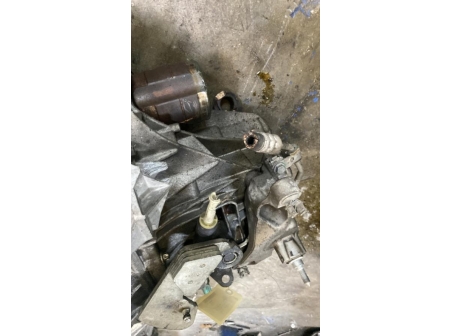 106173006-4c3902ec-e98c-41e2-bad5-565cdf1caa95-Piece-Boite-de-vitesses-320109255R-DACIA-DUSTER-1-PHASE-1-50a5dcc1a8908bc714e0014e571c2168122d915c2e8e1eec9e1f76d7f4283707_m.jpg