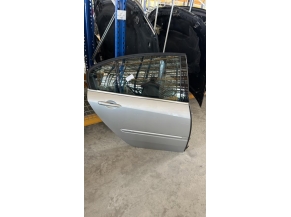 106125625-6c464f76-7763-4608-af59-6dbd58d017be-Piece-Porte-arriere-droit-821000022R-RENAULT-LAGUNA-3-PHASE-2-66d42f3a3eeb52e579cef8748e888ef7b8777e77ff0a474c3457d9a531d4fada_m.jpg