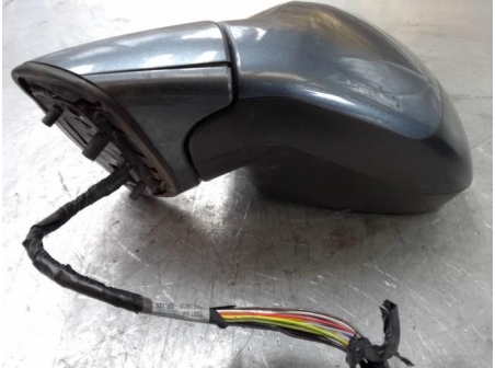 106084600-4ea09a25-6996-4fce-8a36-fb06141550d4-Piece-106084600-Retroviseur-droit-00008153VP-CITROEN-C4-PICASSO-1-16-HDI-8V-TURBO-45c5099cf9f1750d6d11f57f14a4901f6470212dbcf850c218fd7e21a176ce58_m.jpg