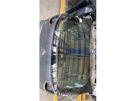 106084614-41a1082e-7620-44ac-9955-e6470bcac4b4-Hayon-arriere-00008701W7-CITROEN-C4-PICASSO-1-c262468babc4655d8e640b1d6ccfe4f4dbdd580e32e503fbb1e51326b0e60afe_m.jpg