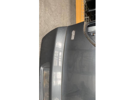 106084614-ef603eea-38f6-470e-88ae-3fbe2ea0854e-Hayon-arriere-00008701W7-CITROEN-C4-PICASSO-1-e1a3018f749947f5c78e87a4221c4523bd051aecaaad83f8136e8c38f0bed9f6_m.jpg